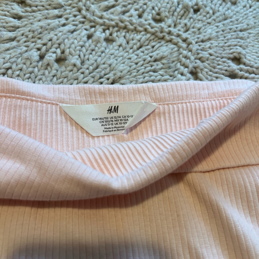 H&M Light Pink Ribbed Top - Picture 2 of 2